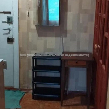 Продам квартиру, Барабашова академика ул. , 38 , 1 кім., 33 м², косметический ремонт 