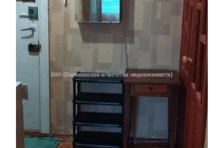 Продам квартиру, Барабашова академика ул. , 38 , 1 кім., 33 м², косметический ремонт 