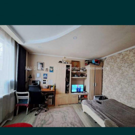 Продам дом, Крылова ул. , 70 м², 6 сот., косметический ремонт