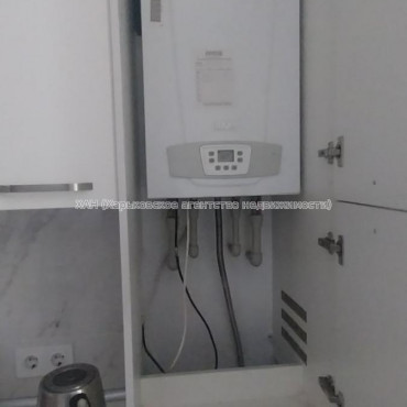 Продам квартиру, Библика ул. , 4 , 1  ком., 36 м², капитальный ремонт 