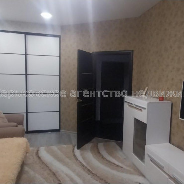 Продам квартиру, Библика ул. , 4 , 1  ком., 36 м², капитальный ремонт 