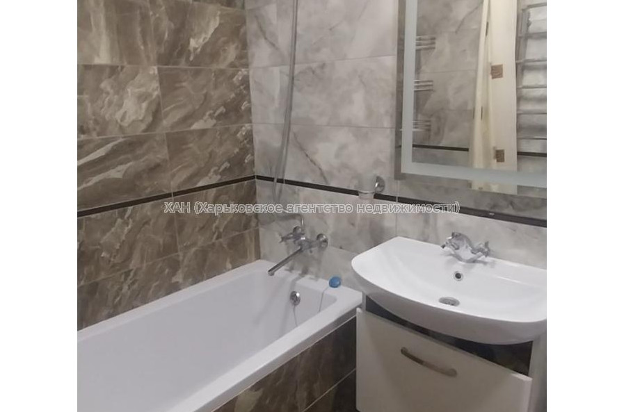 Продам квартиру, Библика ул. , 4 , 1  ком., 36 м², капитальный ремонт 