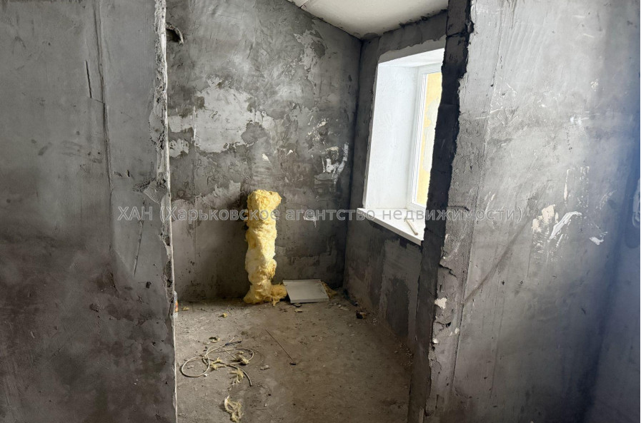 Продам квартиру, Дмитриевская ул. , 1 кім., 46 м², без отделочных работ 