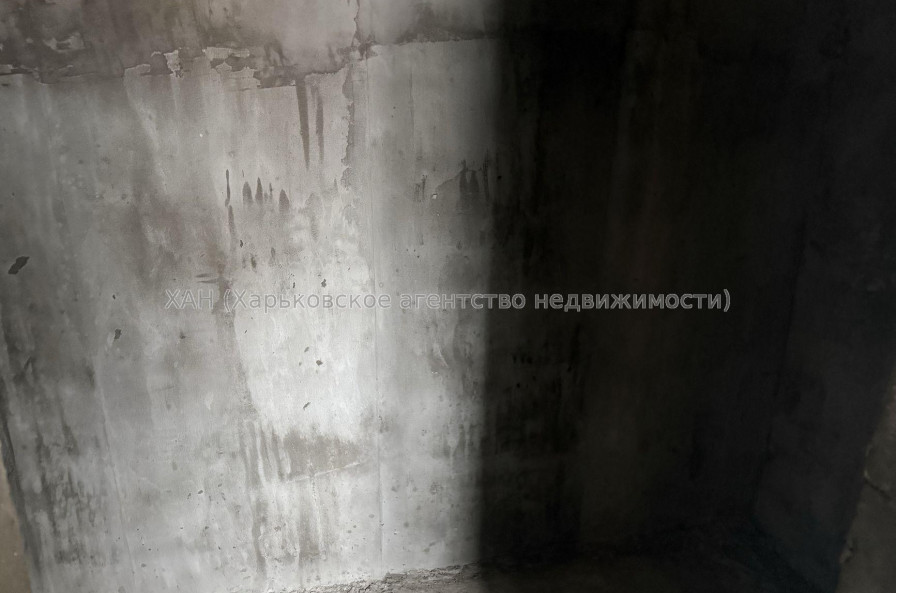 Продам квартиру, Дмитриевская ул. , 1 кім., 46 м², без отделочных работ 