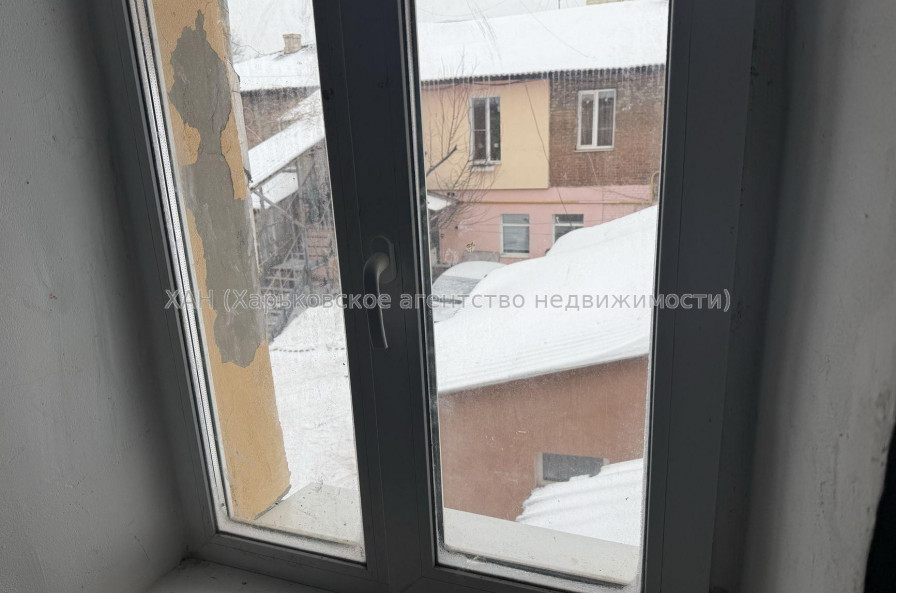 Продам квартиру, Дмитриевская ул. , 1 кім., 46 м², без отделочных работ 