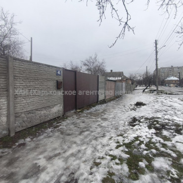 Продам будинок, Баварская ул. , 46 м², 4 соток, советский ремонт 