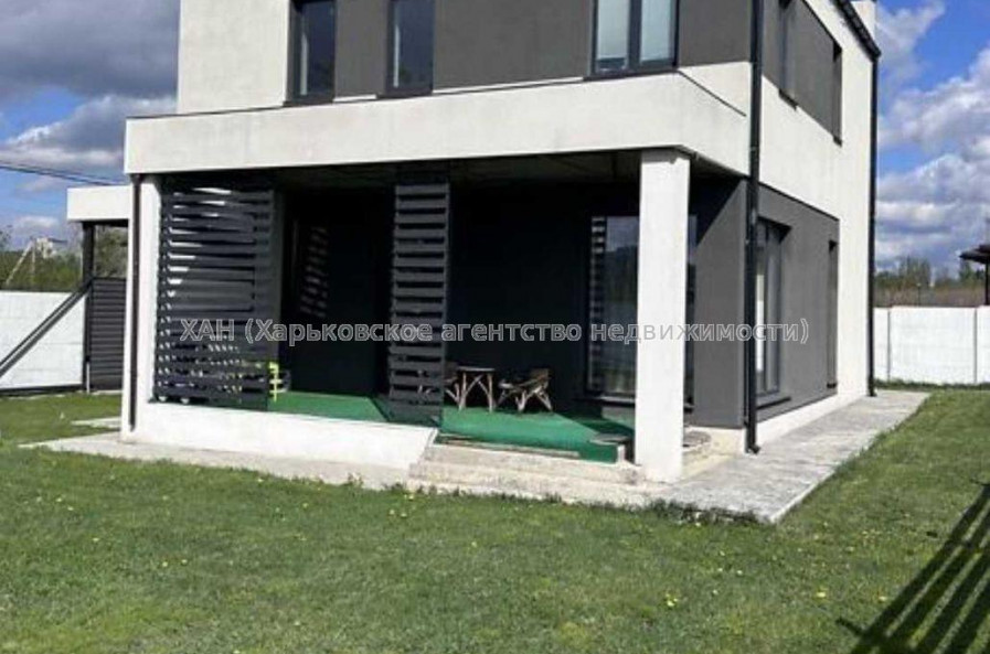 Продам будинок, Аскольдовская ул. , 145 м², 15 соток, евроремонт 