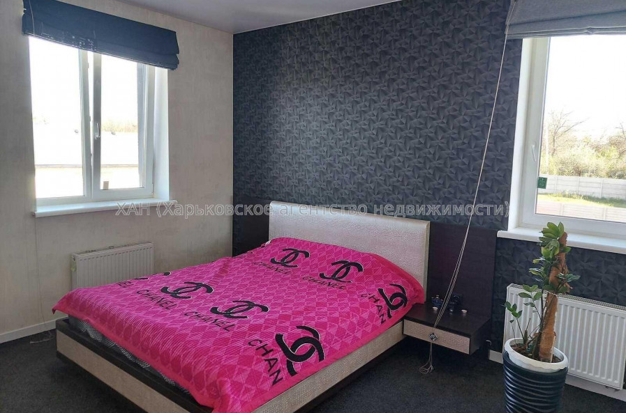Продам будинок, Аскольдовская ул. , 145 м², 15 соток, евроремонт 