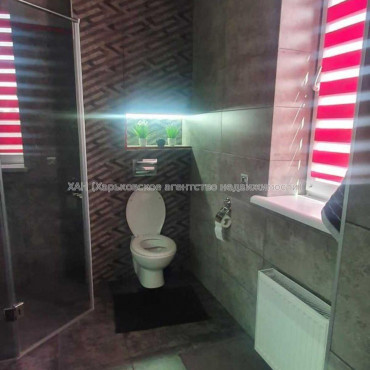 Продам будинок, Аскольдовская ул. , 145 м², 15 соток, евроремонт 