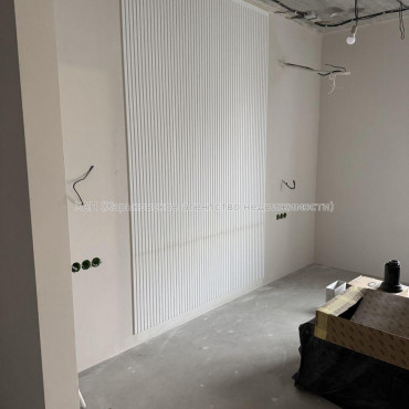 Продам квартиру, Франковская ул. , 2  ком., 66.80 м², частичный ремонт 