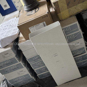 Продам квартиру, Франковская ул. , 2  ком., 66.80 м², частичный ремонт 