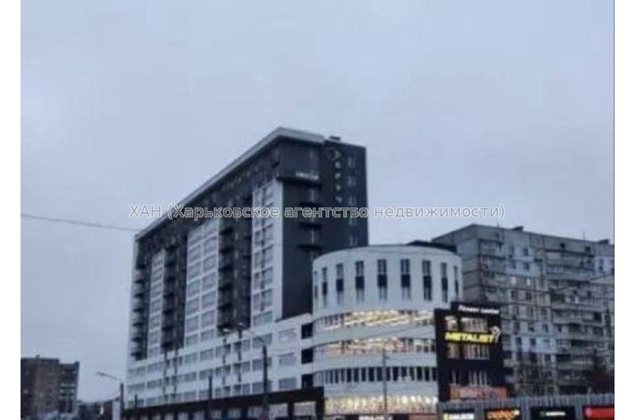 Продам квартиру, Полтавский Шлях ул. , 2 кім., 70 м², без внутренних работ 