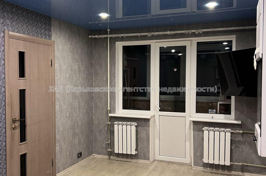 Продам квартиру, Каденюка ул. , 2 кім., 44 м², евроремонт 