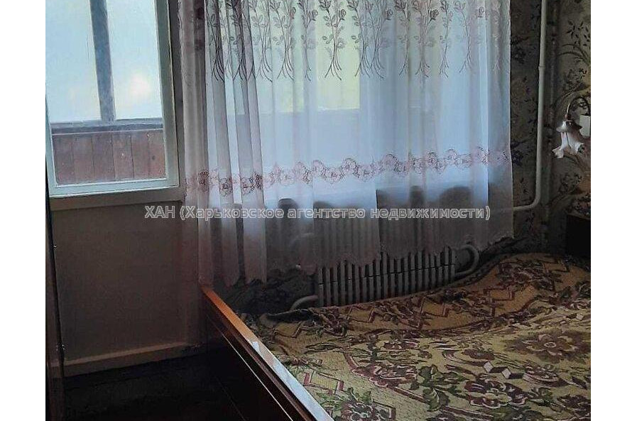 Продам квартиру, Клочковская ул. , 3 кім., 71 м², косметический ремонт 