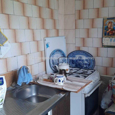 Продам квартиру, Клочковская ул. , 3 кім., 71 м², косметический ремонт 