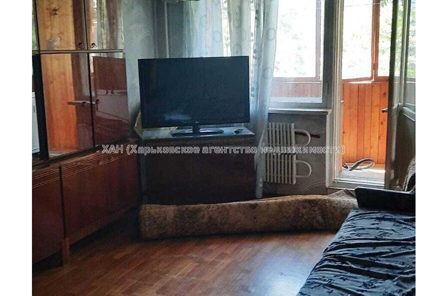 Продам квартиру, Клочковская ул. , 3 кім., 71 м², косметический ремонт 