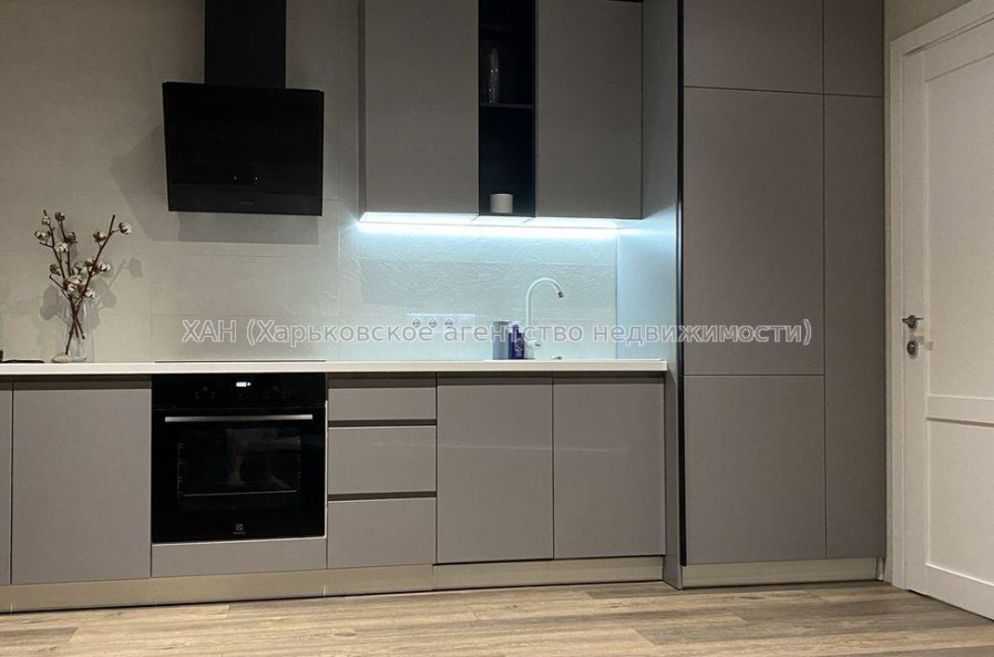 Продам квартиру, Клочковская ул. , 1  ком., 45 м², авторский дизайн 