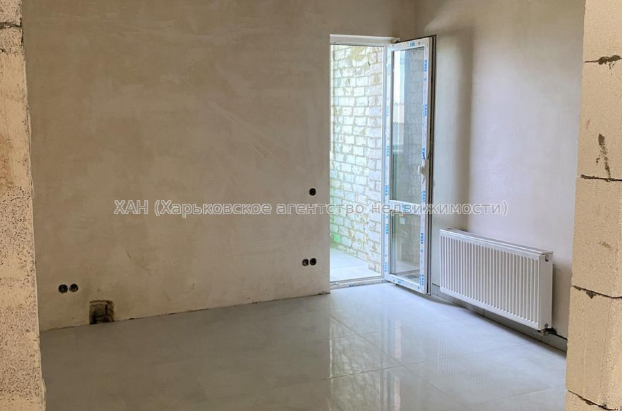 Продам квартиру, Рогатинская Левада ул. , 6 кім., 140 м², частичный ремонт 