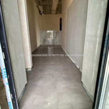 Продам квартиру, Рогатинская Левада ул. , 6 кім., 140 м², частичный ремонт 