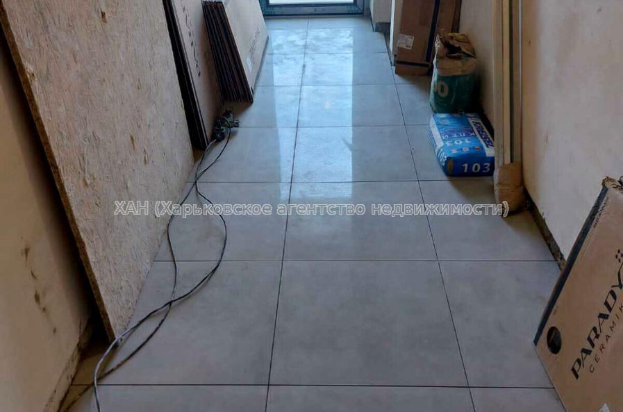 Продам квартиру, Рогатинская Левада ул. , 6 кім., 140 м², частичный ремонт 