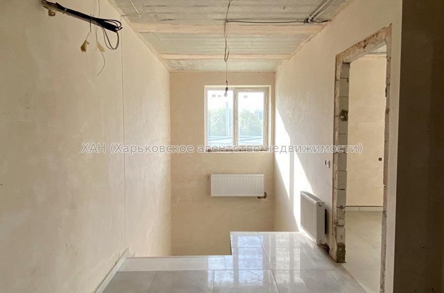 Продам квартиру, Рогатинская Левада ул. , 6 кім., 140 м², частичный ремонт 