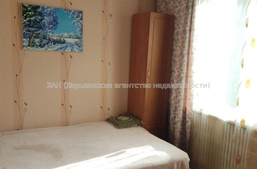 Продам квартиру, Академика Павлова ул. , 4 кім., 69.80 м², косметический ремонт 