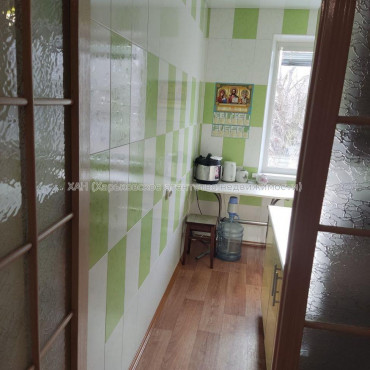 Продам квартиру, Академика Павлова ул. , 4 кім., 69.80 м², косметический ремонт 