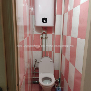 Продам квартиру, Академика Павлова ул. , 4 кім., 69.80 м², косметический ремонт 