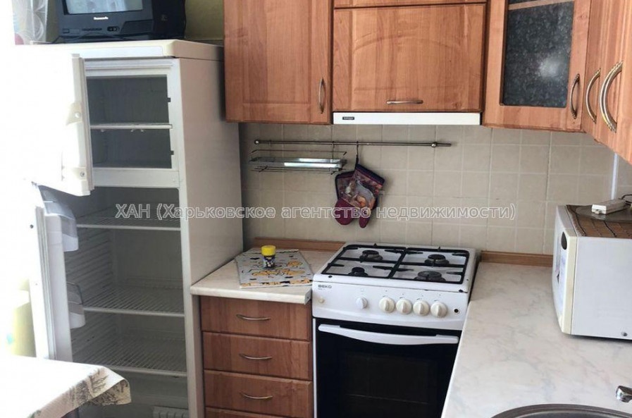 Продам квартиру, Академика Павлова ул. , 1 кім., 37 м², советский ремонт 