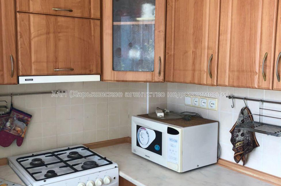 Продам квартиру, Академика Павлова ул. , 1 кім., 37 м², советский ремонт 