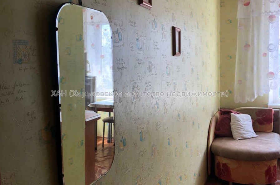 Продам квартиру, Академика Павлова ул. , 1 кім., 37 м², советский ремонт 