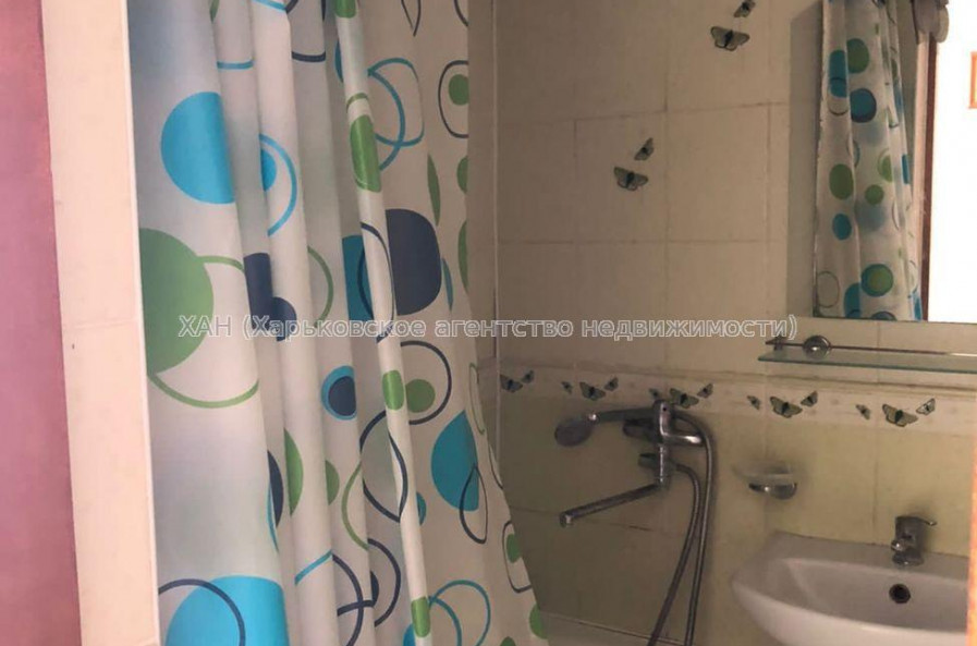 Продам квартиру, Академика Павлова ул. , 1 кім., 37 м², советский ремонт 