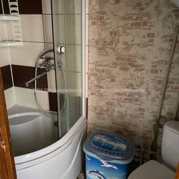 Сдам квартиру, 2  ком., 59 м², косметический ремонт 