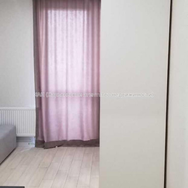 Продам квартиру, Льва Ландау просп. , 1  ком., 39 м², капитальный ремонт 