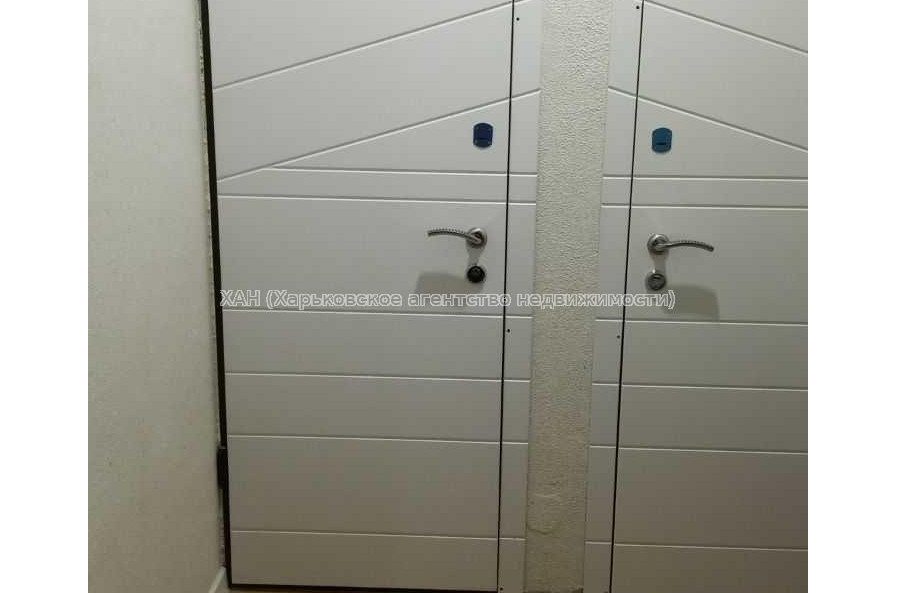 Продам квартиру, Льва Ландау просп. , 1  ком., 39 м², капитальный ремонт 