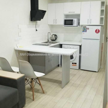 Продам квартиру, Льва Ландау просп. , 1  ком., 39 м², капитальный ремонт 