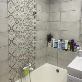 Продам квартиру, Деревянко ул. , 1 кім., 38 м², советский ремонт