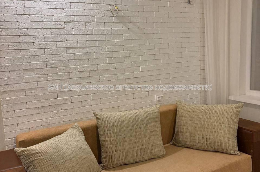 Продам квартиру, Соборности Украины ул. , 3 кім., 70 м², капитальный ремонт 