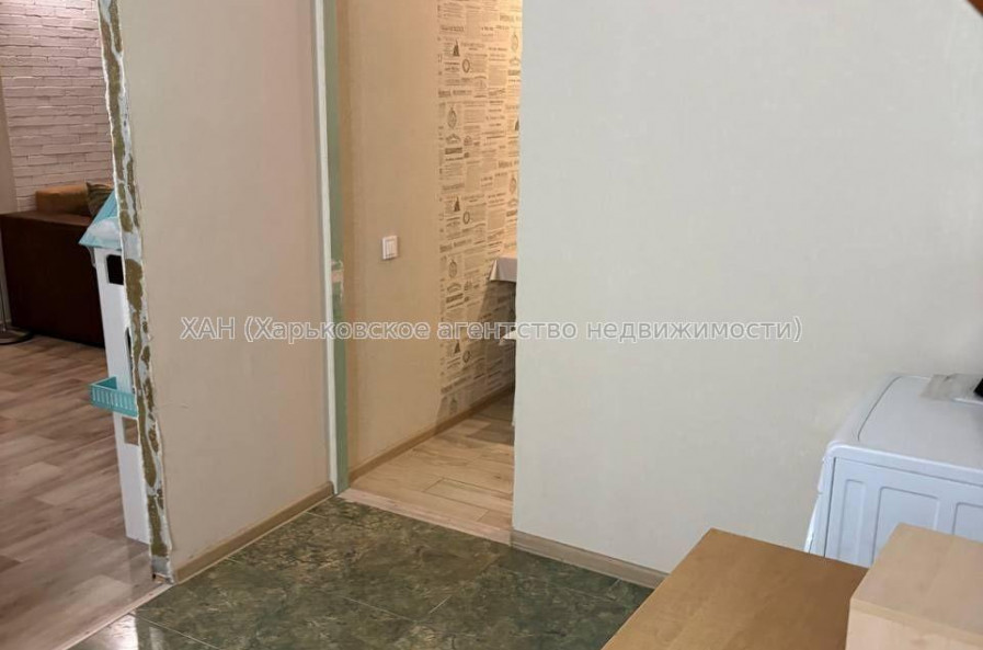 Продам квартиру, Соборности Украины ул. , 3 кім., 70 м², капитальный ремонт 