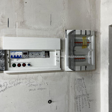 Продам квартиру, Героев Харькова просп. , 2  ком., 50 м², без отделочных работ 