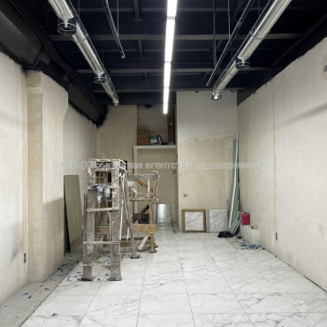 Продам квартиру, Героев Харькова просп. , 2  ком., 50 м², без отделочных работ 