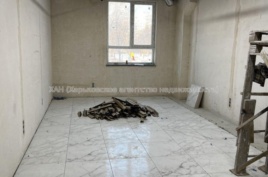 Продам квартиру, Героев Харькова просп. , 2  ком., 50 м², без отделочных работ 