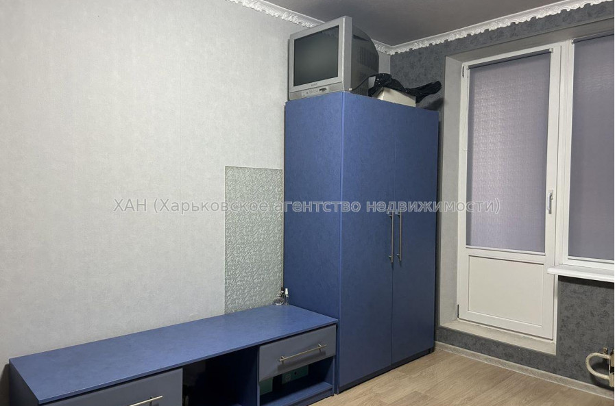 Продам квартиру, Бучмы ул. , 1 кім., 65 м², косметический ремонт 