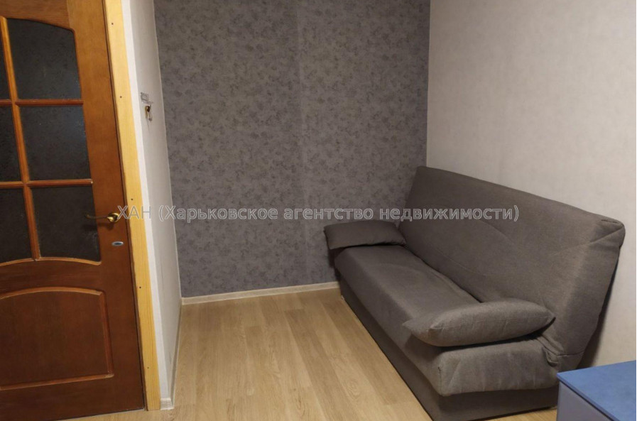 Продам квартиру, Яны Червоной ул. , 1  ком., 65 м², косметический ремонт 
