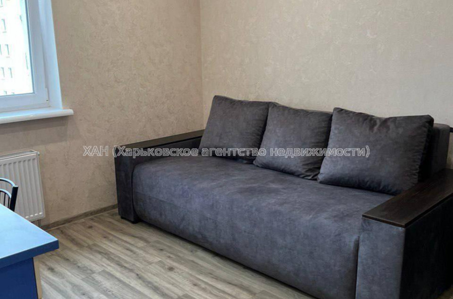 Продам квартиру, Льва Ландау просп. , 1 кім., 37 м², евроремонт 