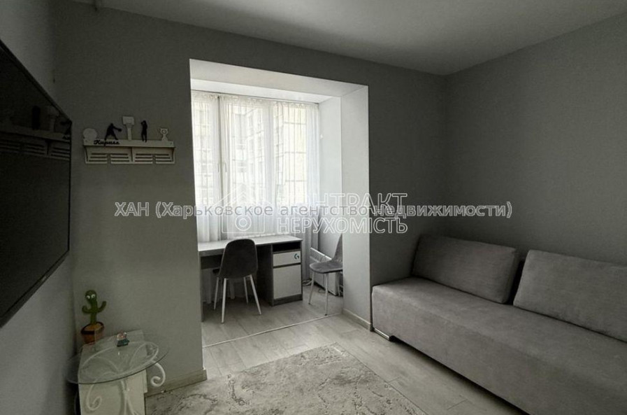Продам квартиру, Амосова ул. , 13 , 4  ком., 71 м², евроремонт 