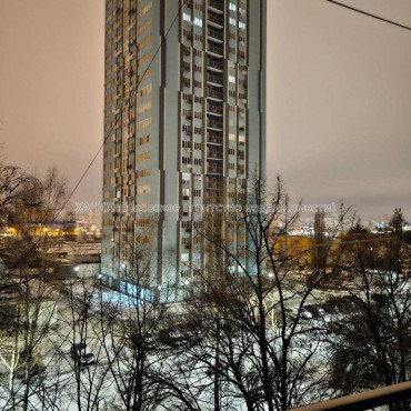 Продам квартиру, Академика Павлова ул. , 1  ком., 32.90 м², капитальный ремонт 