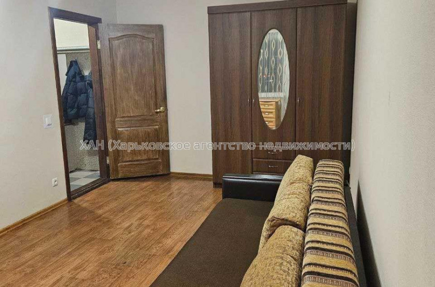 Продам квартиру, Академика Павлова ул. , 1  ком., 32.90 м², капитальный ремонт 