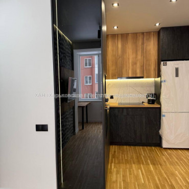 Продам квартиру, Шевченковский пер. , 1 кім., 36 м², авторский дизайн 