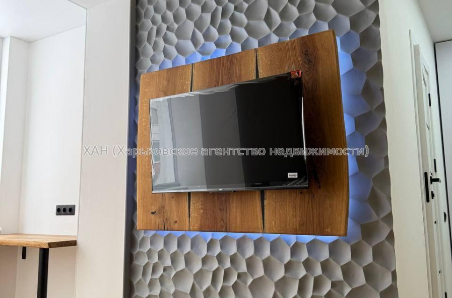 Продам квартиру, Шевченковский пер. , 1 кім., 36 м², авторский дизайн 